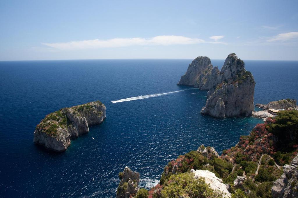 Le Ginestre Di Capri Bb & Holiday House Anacapri  Luaran gambar
