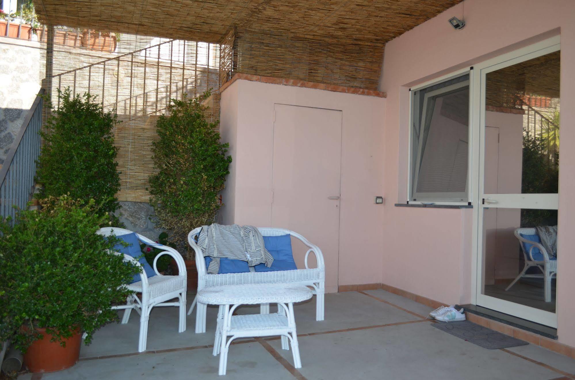 Le Ginestre Di Capri Bb & Holiday House Anacapri  Luaran gambar